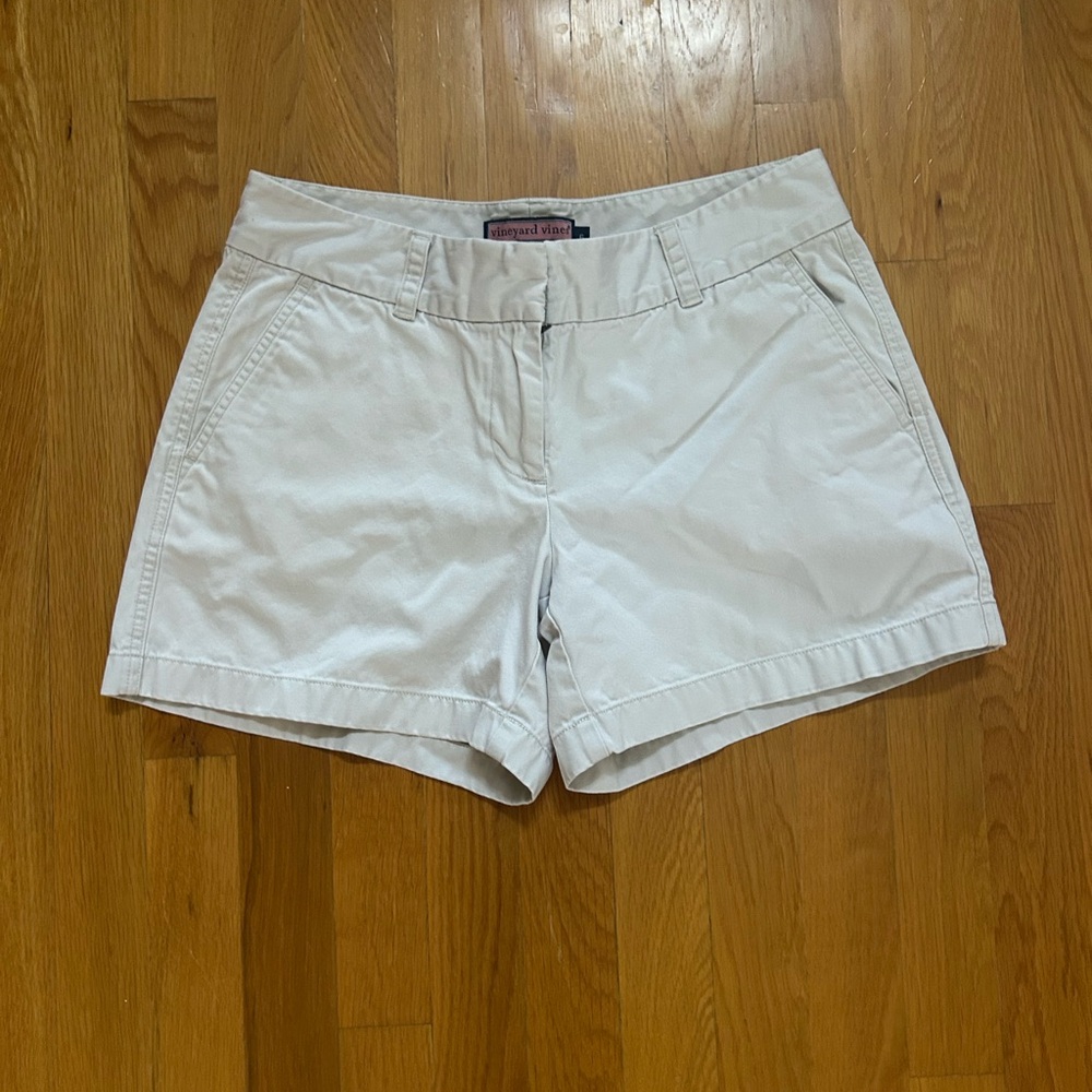 Women’s Vineyard Vines Shorts